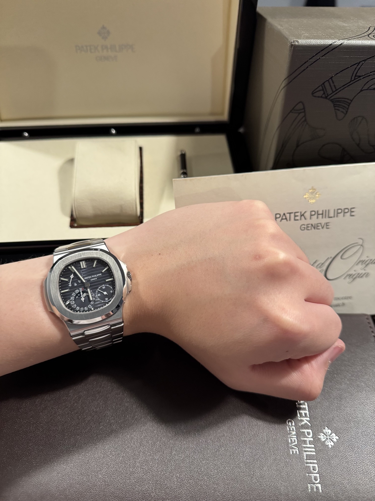 Patek Philippe Nautilus 5712/1A-001